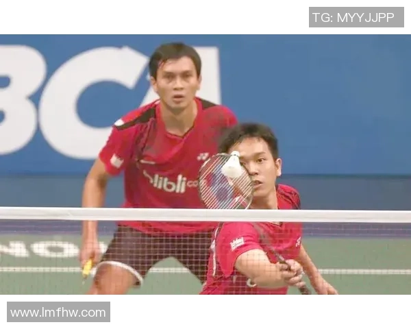 武汉羽毛球队防守策略揭秘:深度解析羽毛球技术与战术的完美结合